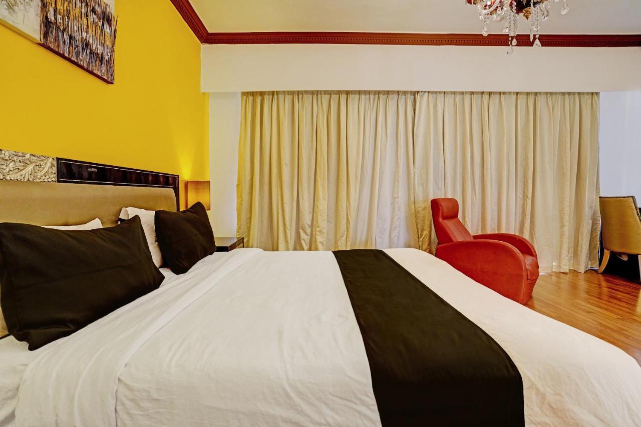 Townhouse 809 Royal Palms Hotel - Rose Collection Мумбай Екстериор снимка